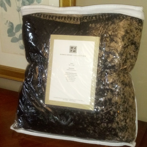 Concierge Collection Ombre Wrap - Picture 2 of 8